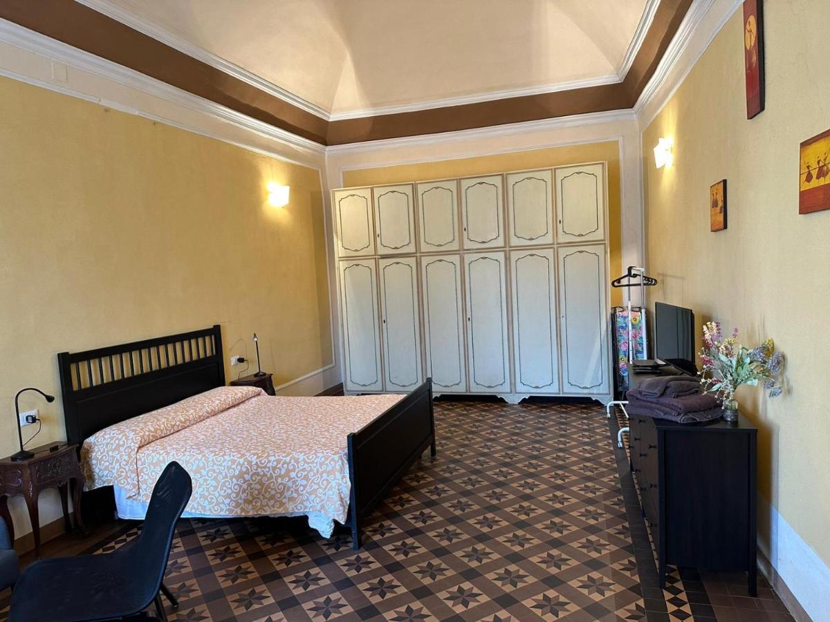 Casa Cavour Hotel Pontremoli Bagian luar foto