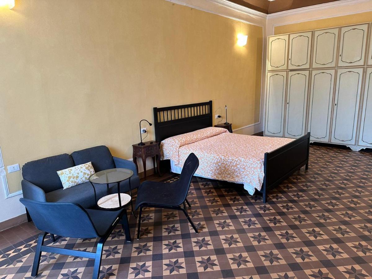 Casa Cavour Hotel Pontremoli Bagian luar foto