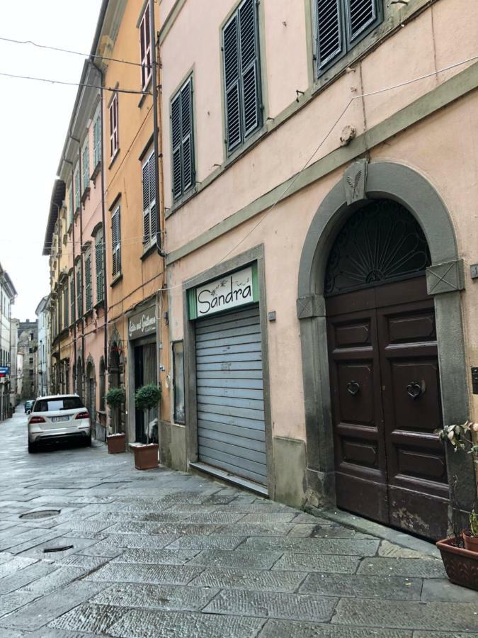 Casa Cavour Hotel Pontremoli Bagian luar foto