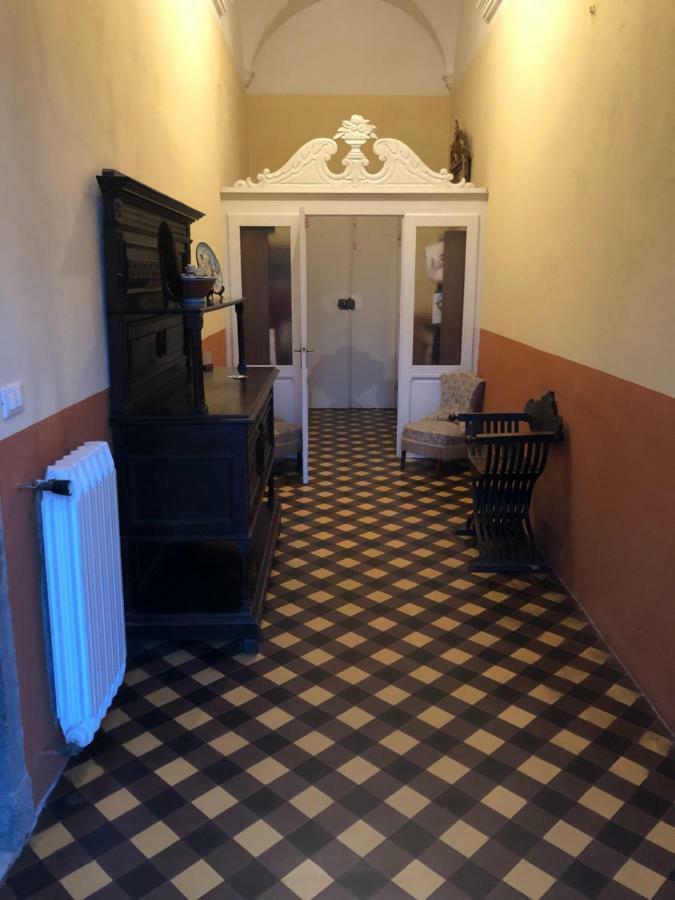 Casa Cavour Hotel Pontremoli Bagian luar foto